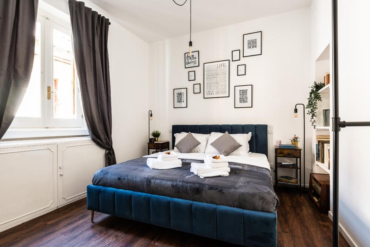 Via Del Corso Apartment Rome
